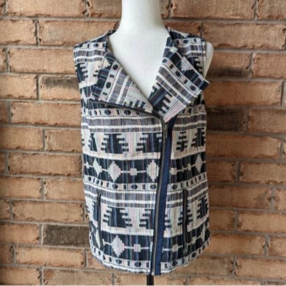 Kenneth Cole Reaction asymmetrical zip Aztec vest jacket